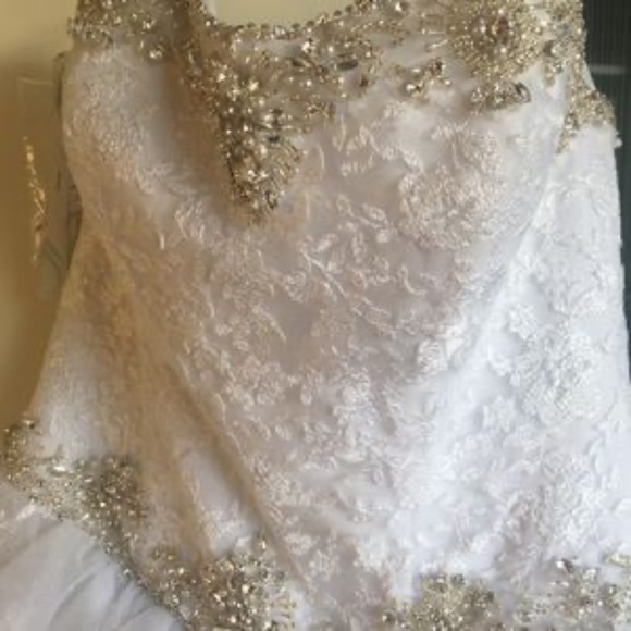 Alfred Angelo Disney Belle 254 Princess Wedding Dress Size 18W - Ivory/Silver - Picture 4 of 5